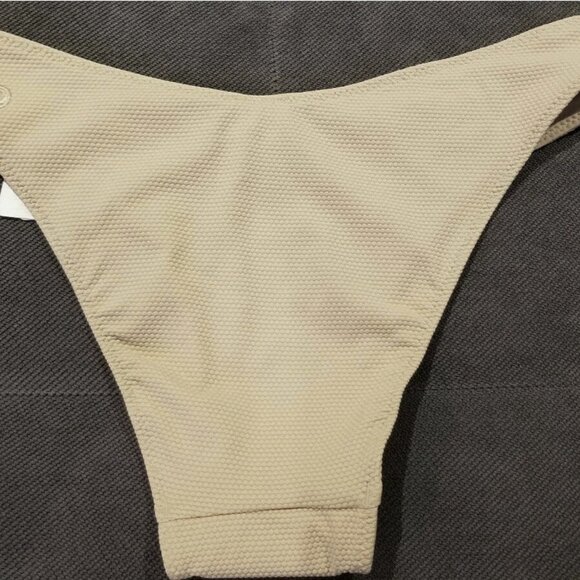 Lululemon Honeycomb Dip Swim Bikini Bottom XS Cafe Au Lait Brand new with tags! - Picture 6 of 9